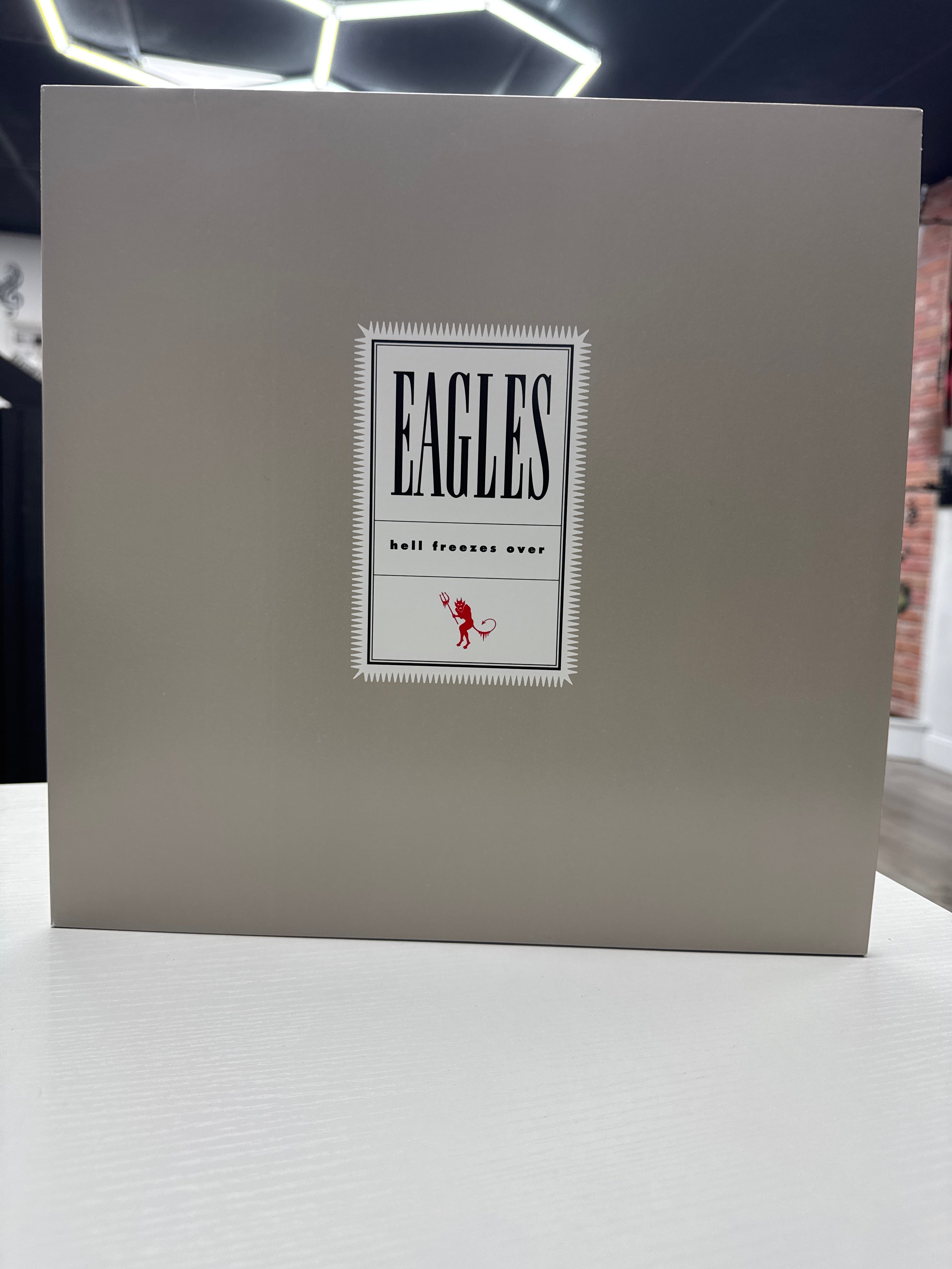 EAGLES - HELL FREEZES OVER