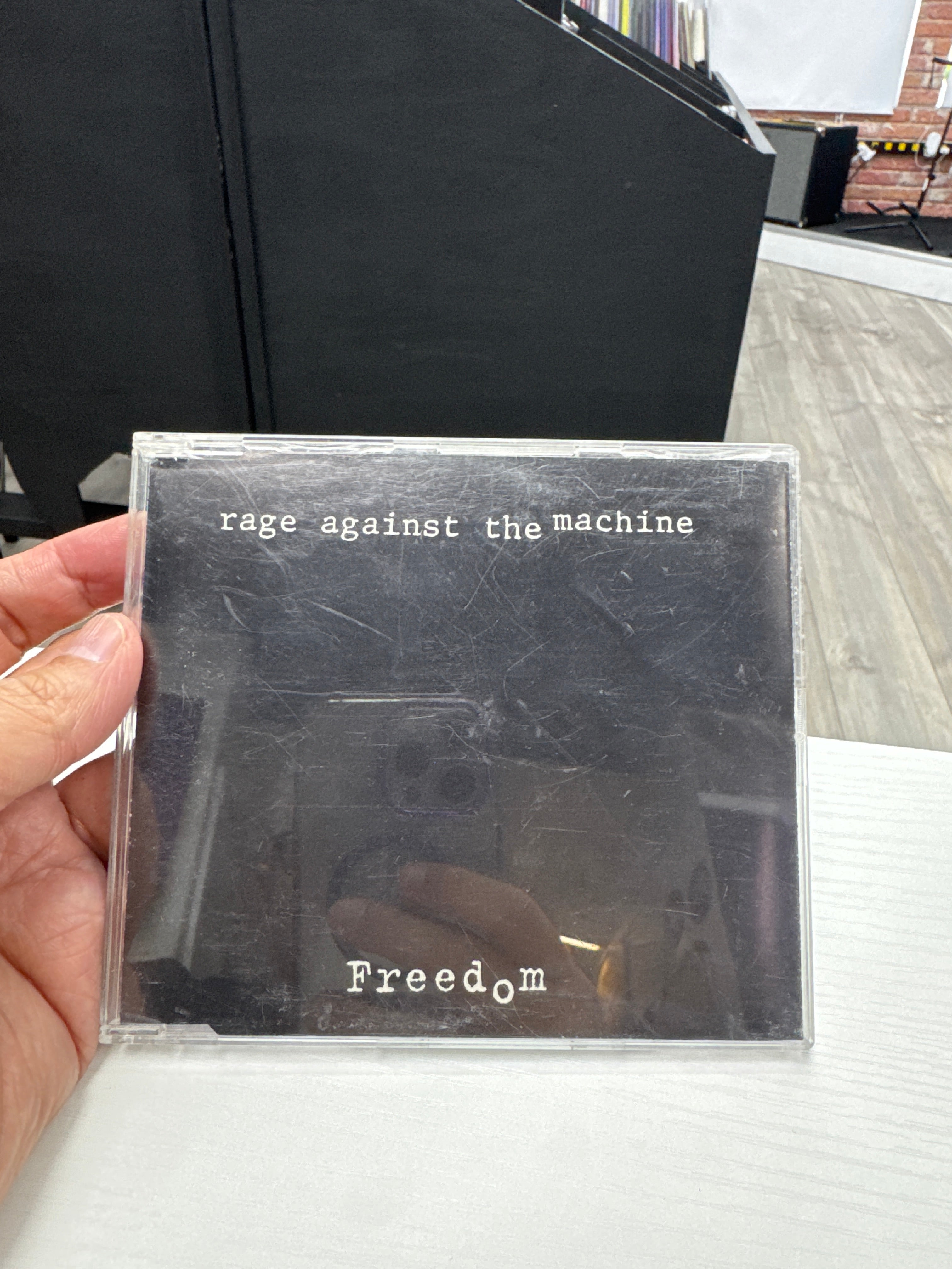 RAGE AGAINST THE MACHINE - FREEDOM