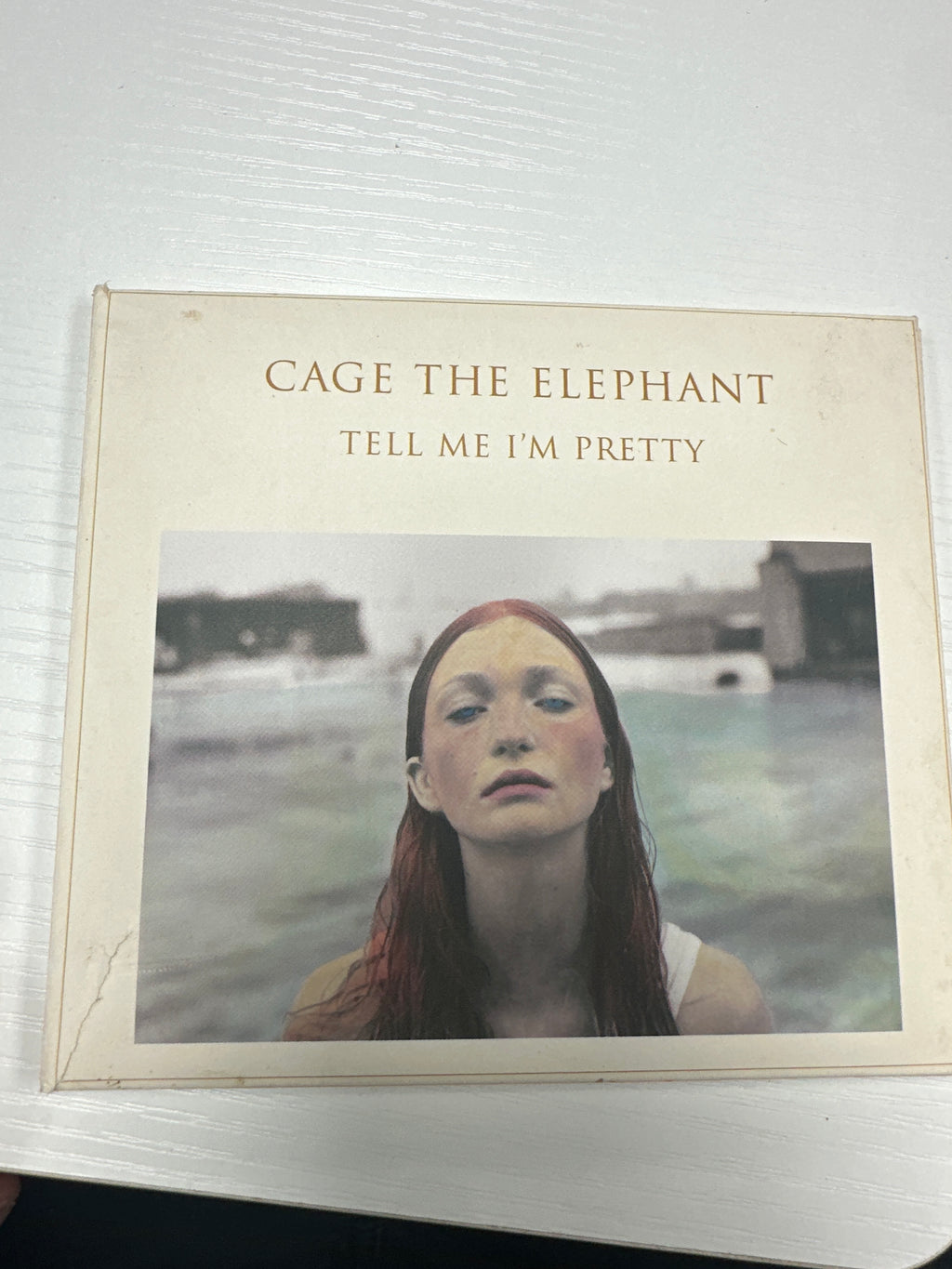 CAGE THE ELEPHANT - TELL ME I'M PRETTY