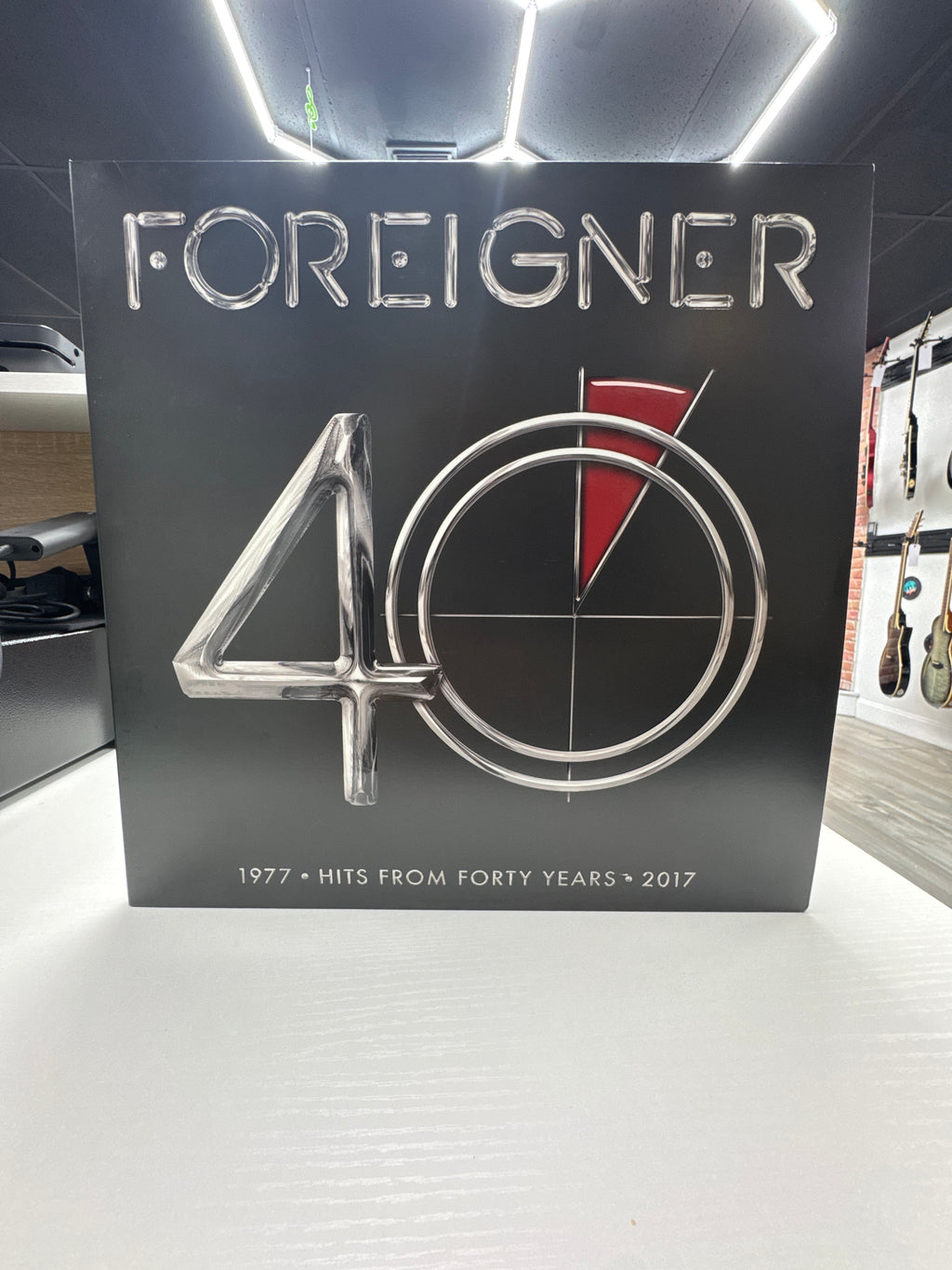 FOREIGNER - 40