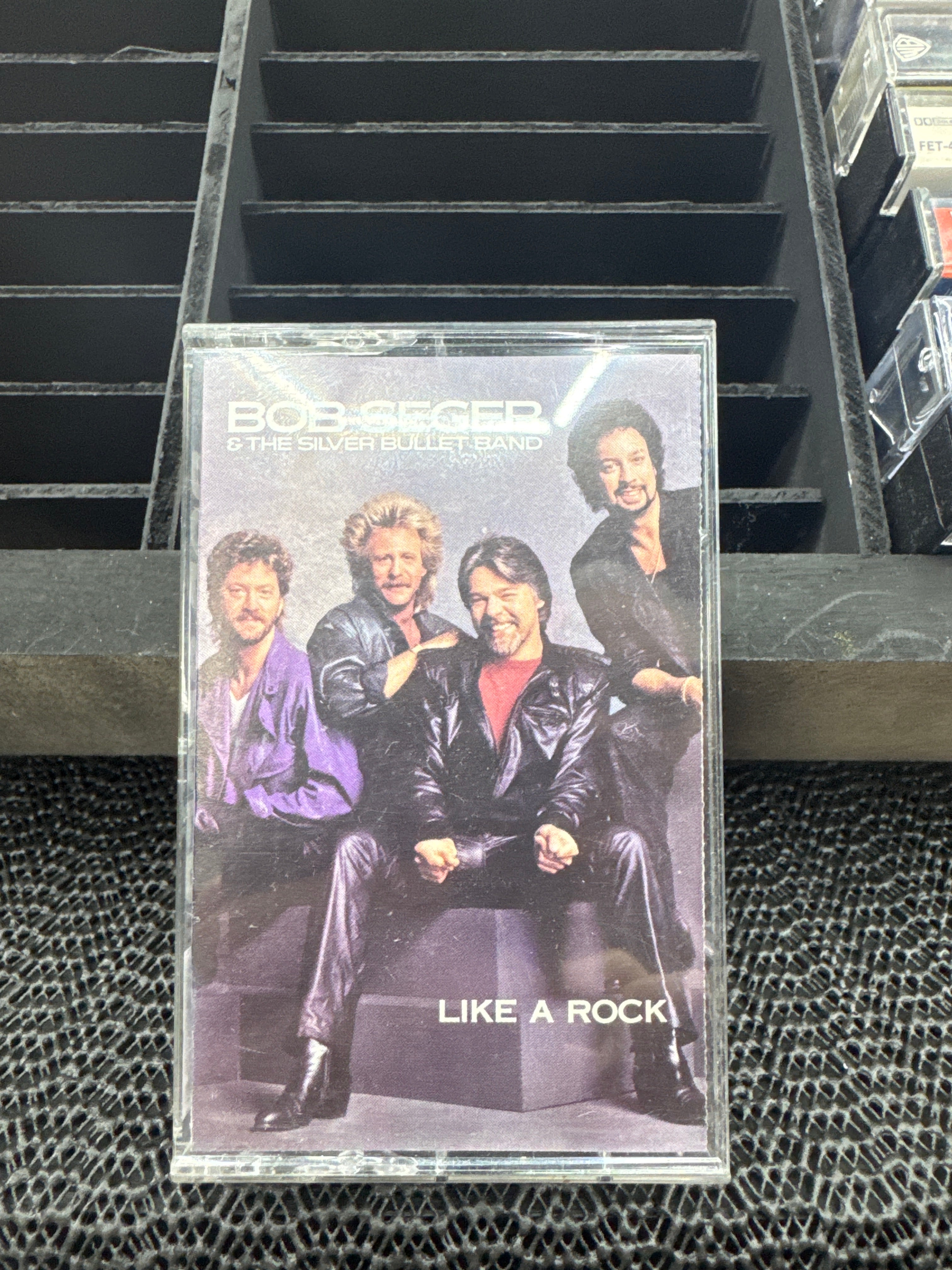BOB SEGER & THE SILVER BULLET BAND* - LIKE A ROCK