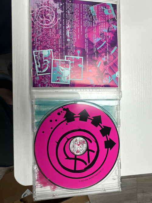 BLINK-182 - BLINK-182