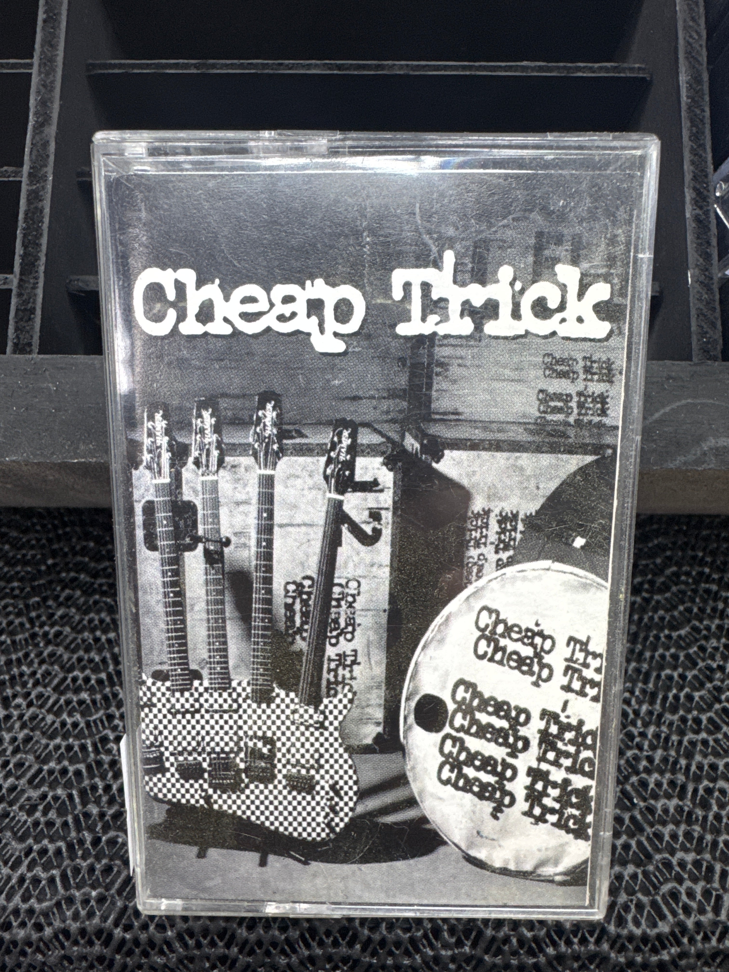 CHEAP TRICK - CHEAP TRICK