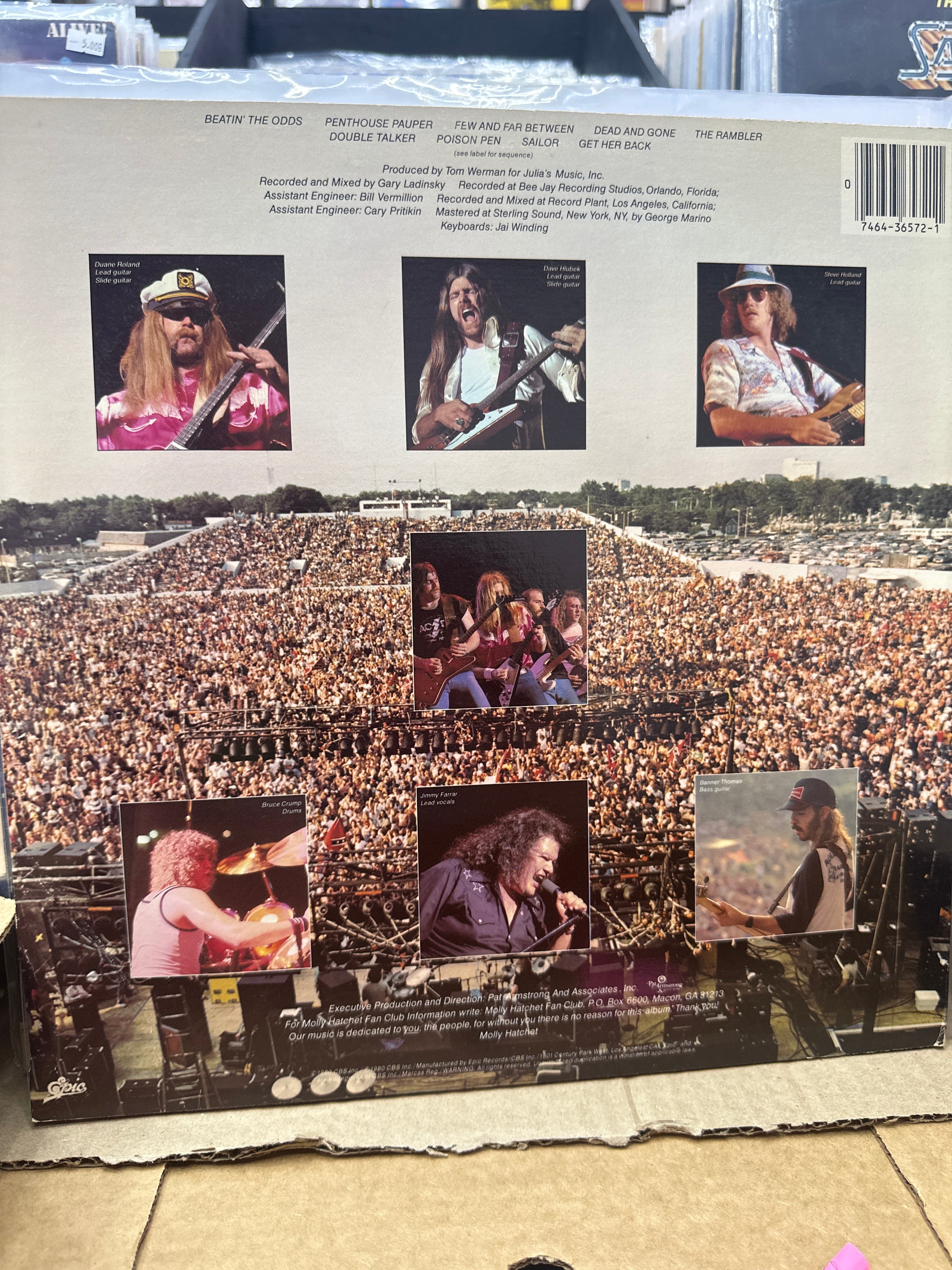 MOLLY HATCHET - BEATIN' THE ODDS