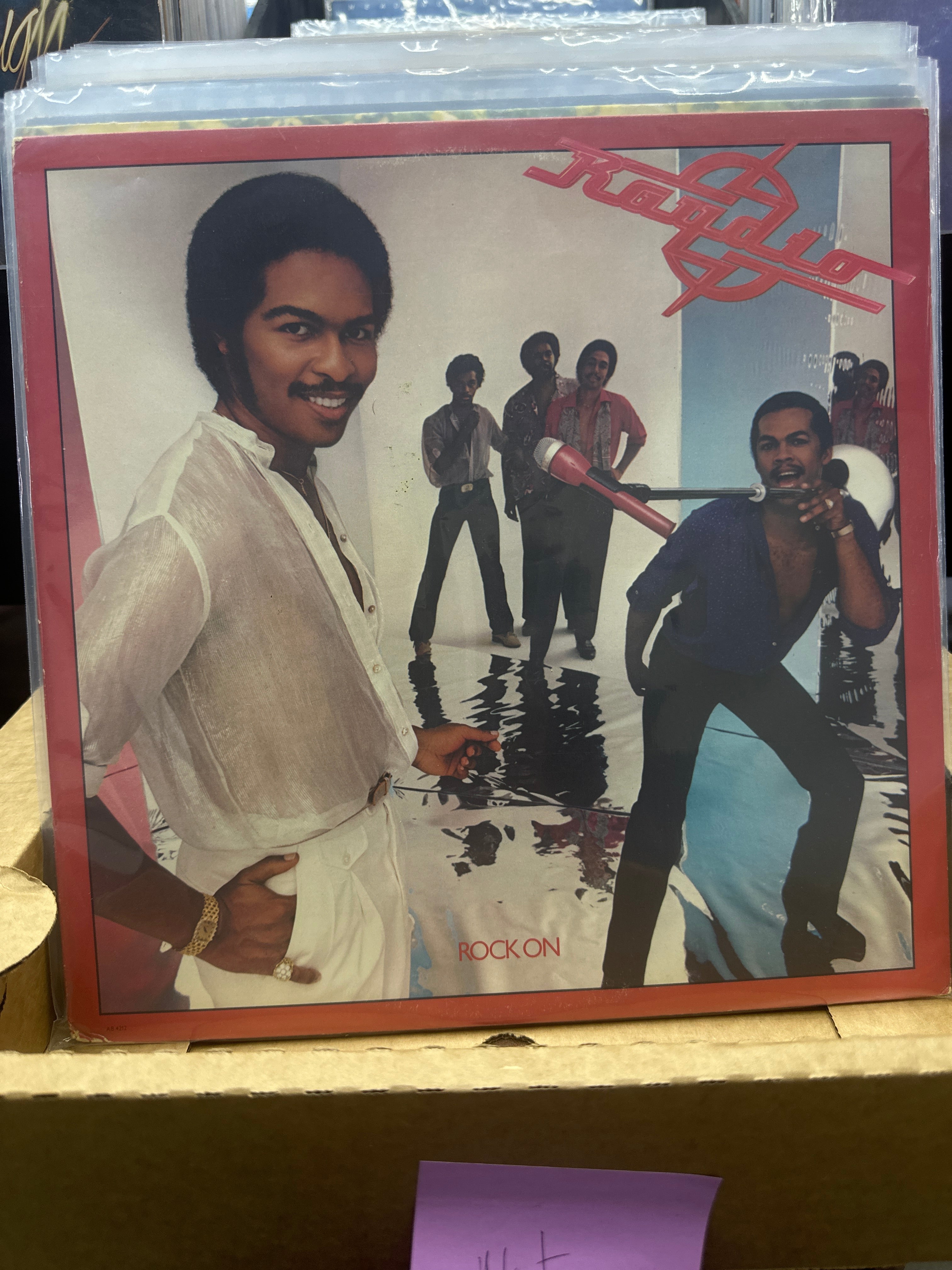 RAYDIO - ROCK ON
