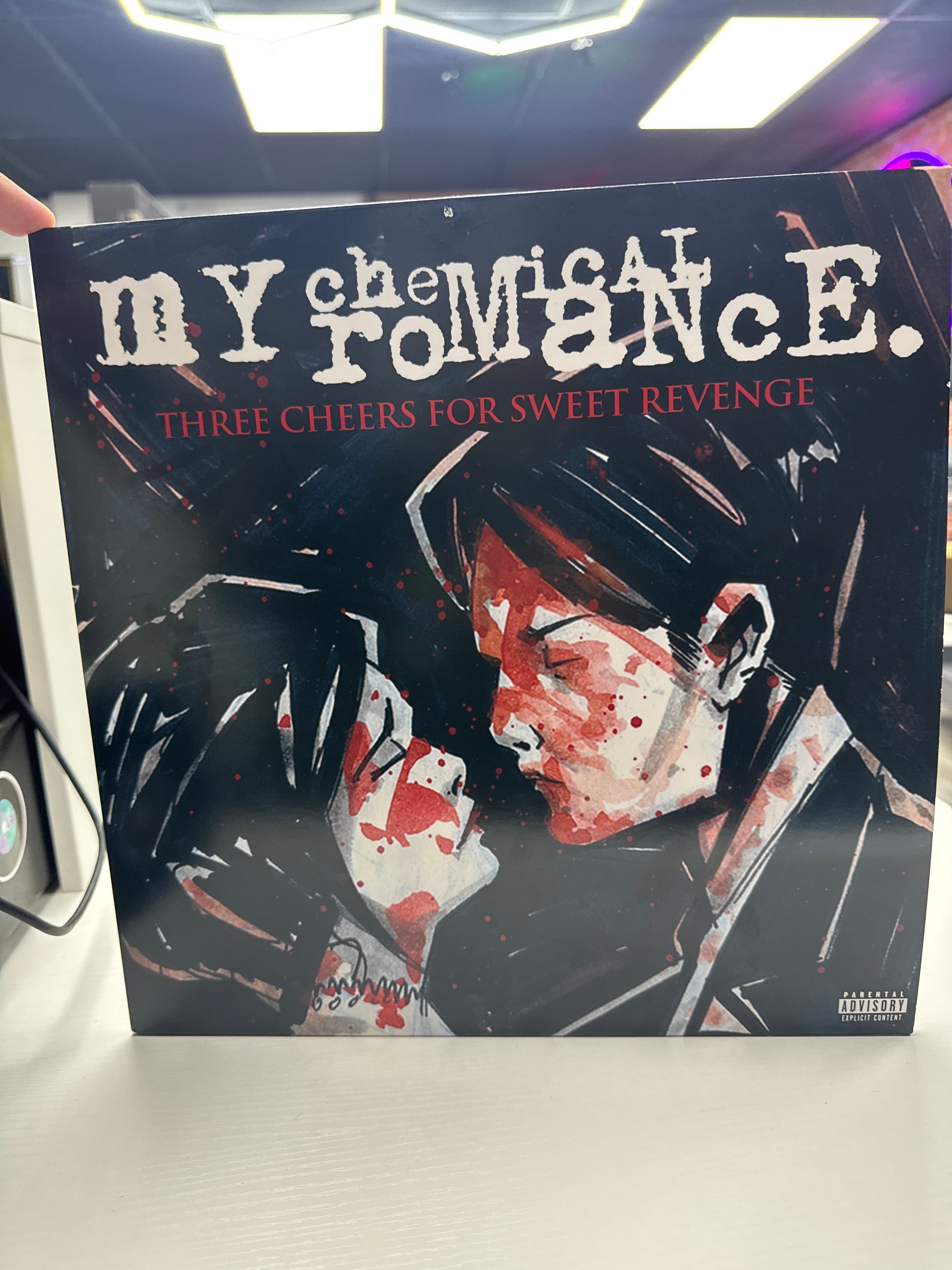 MY CHEMICAL ROMANCE - THREE CHEERS FOR SWEET REVENGE