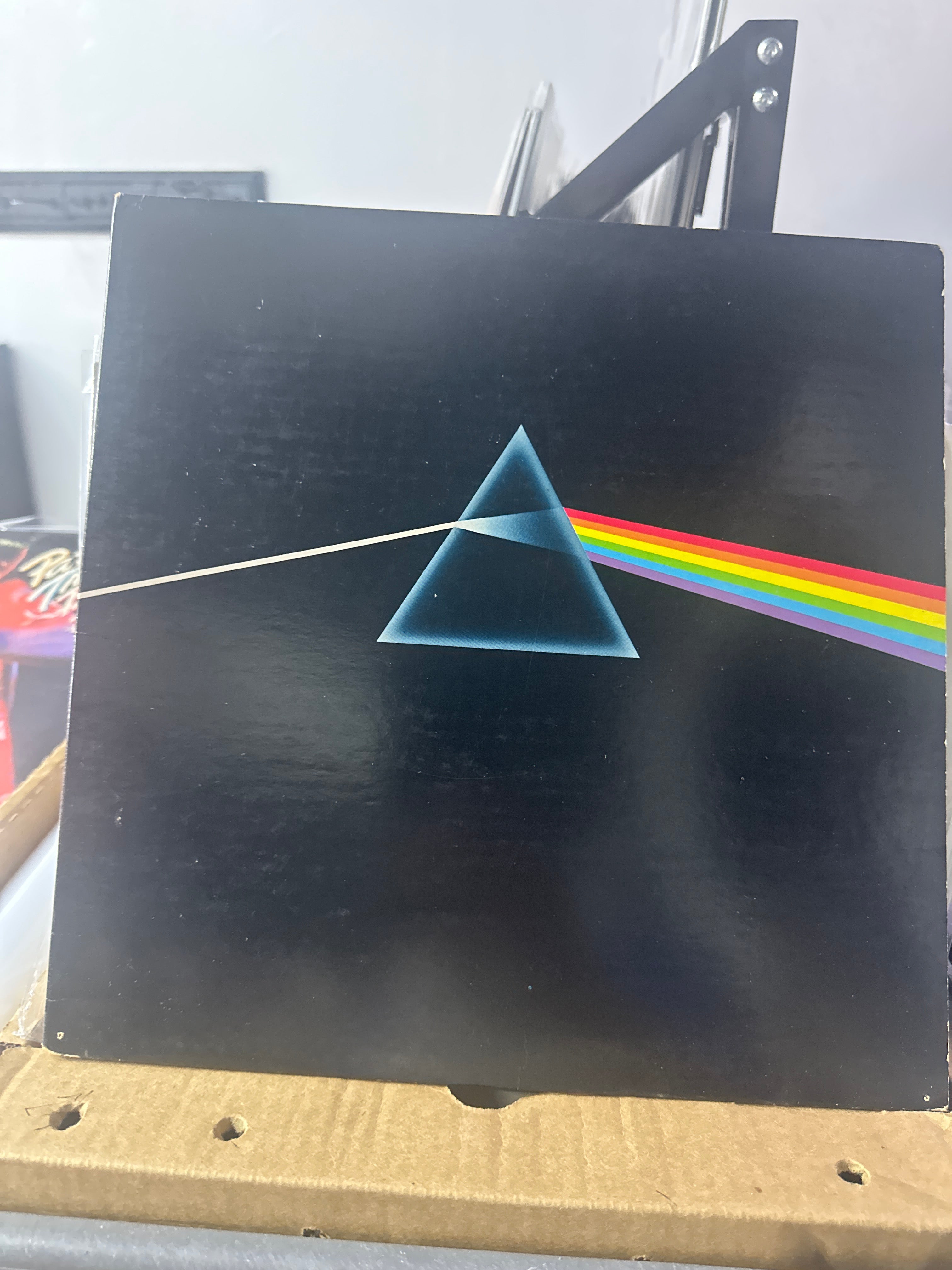 PINK FLOYD - THE DARK SIDE OF THE MOON