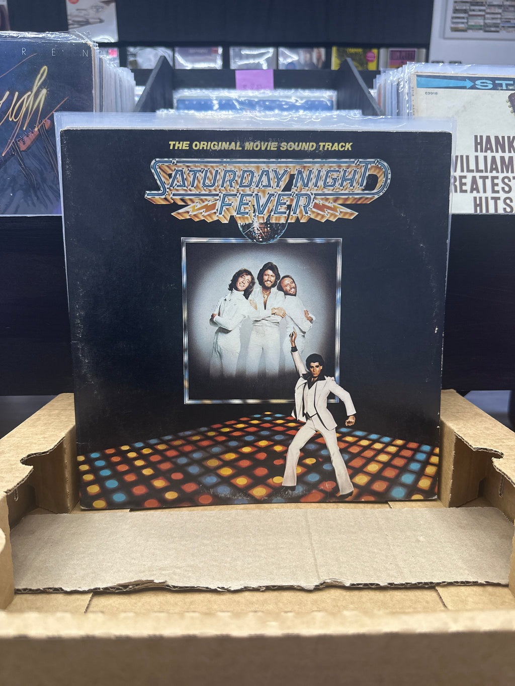 VARIOUS - SATURDAY NIGHT FEVER (THE ORIGINAL MOVIE SOUND TRACK)