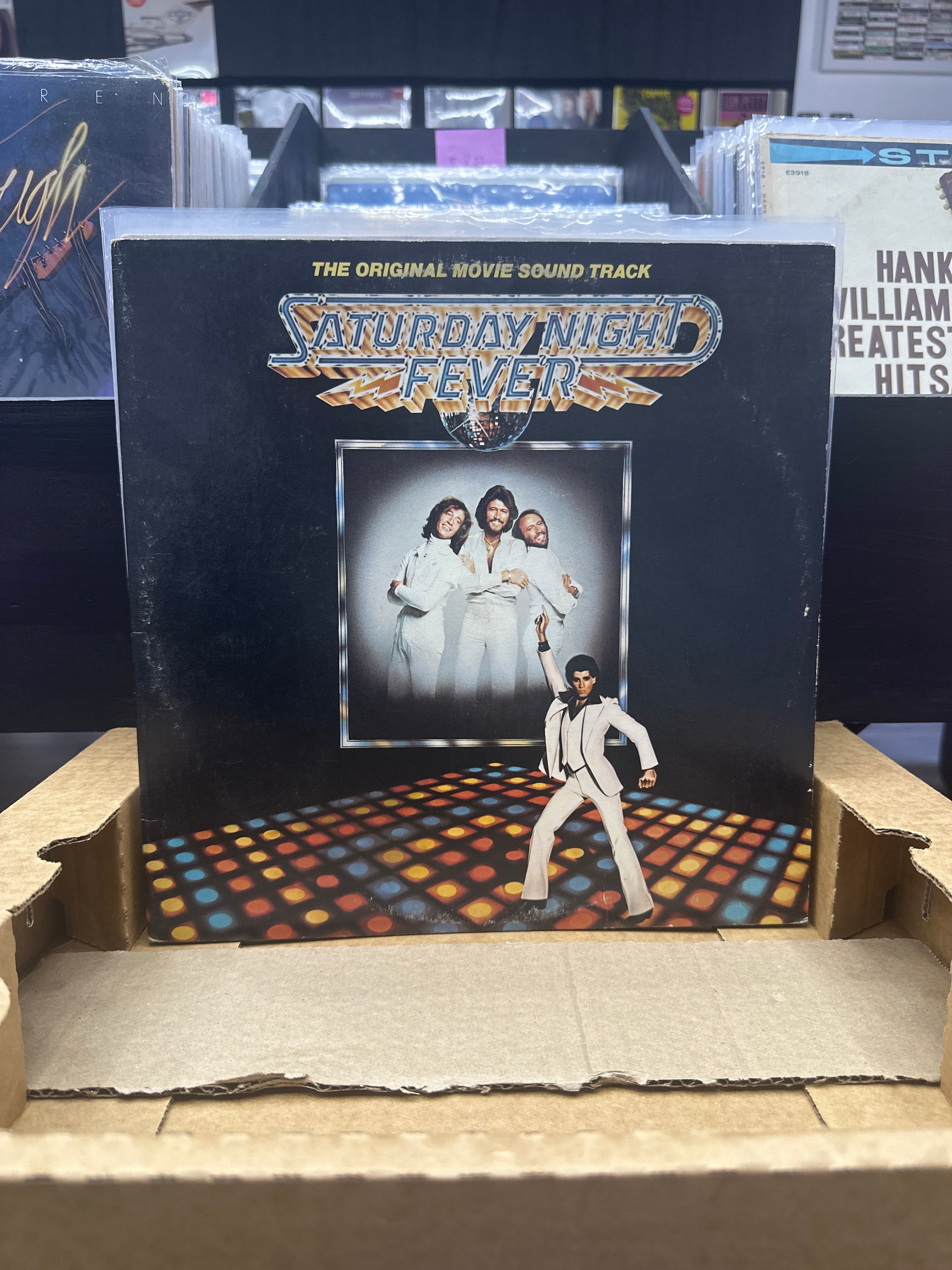 VARIOUS - SATURDAY NIGHT FEVER (THE ORIGINAL MOVIE SOUND TRACK)