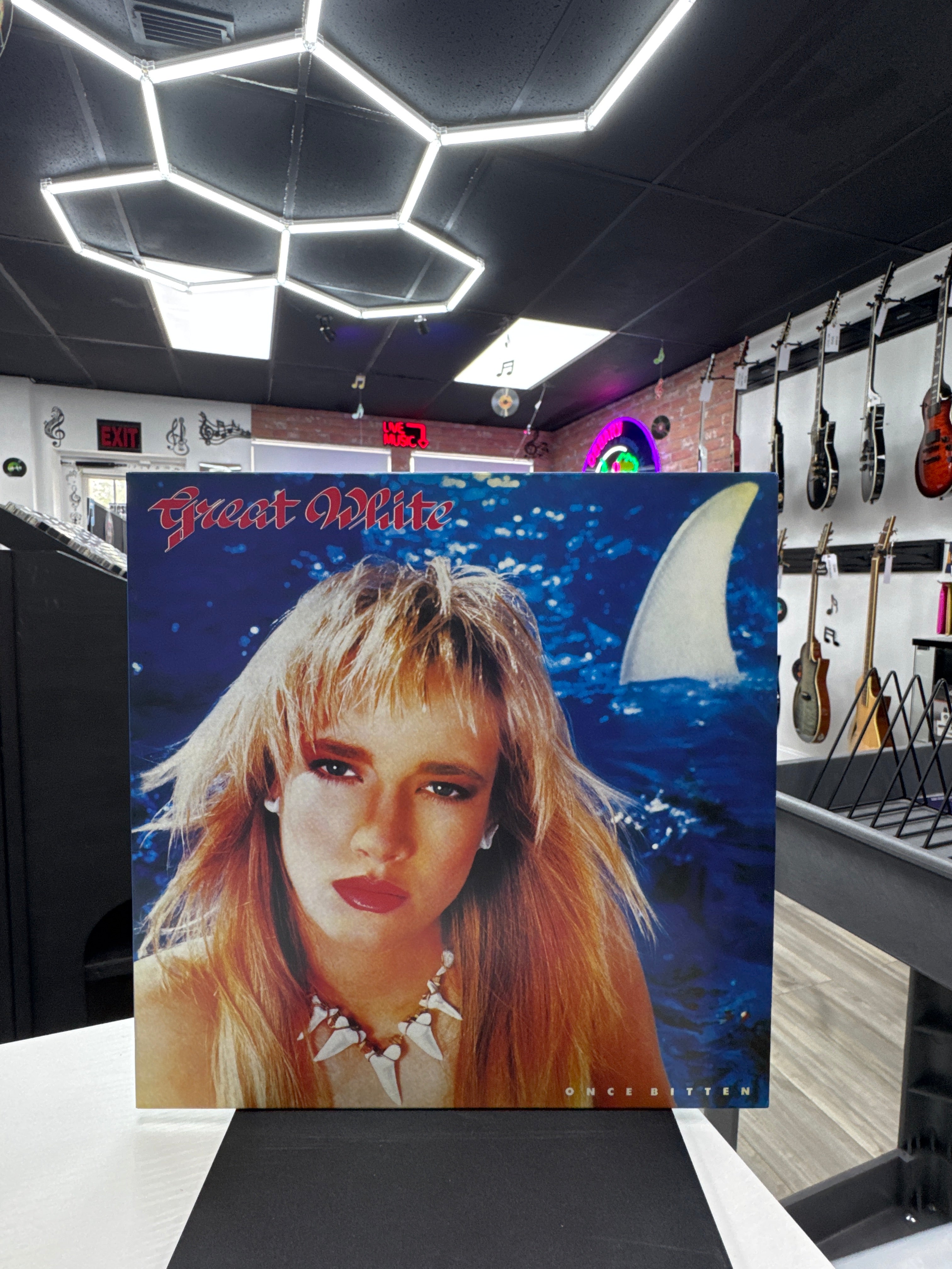 GREAT WHITE - ONCE BITTEN