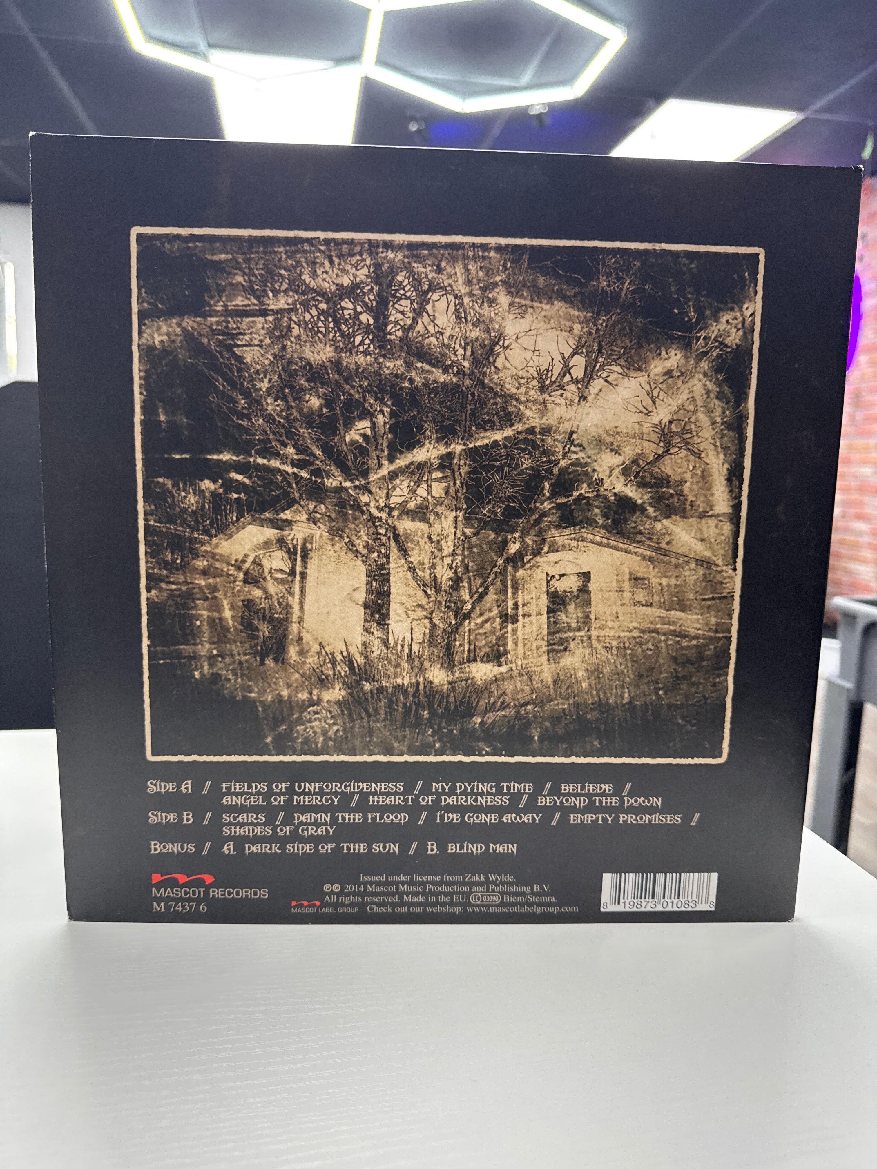 BLACK LABEL SOCIETY - CATACOMBS OF THE BLACK VATICAN