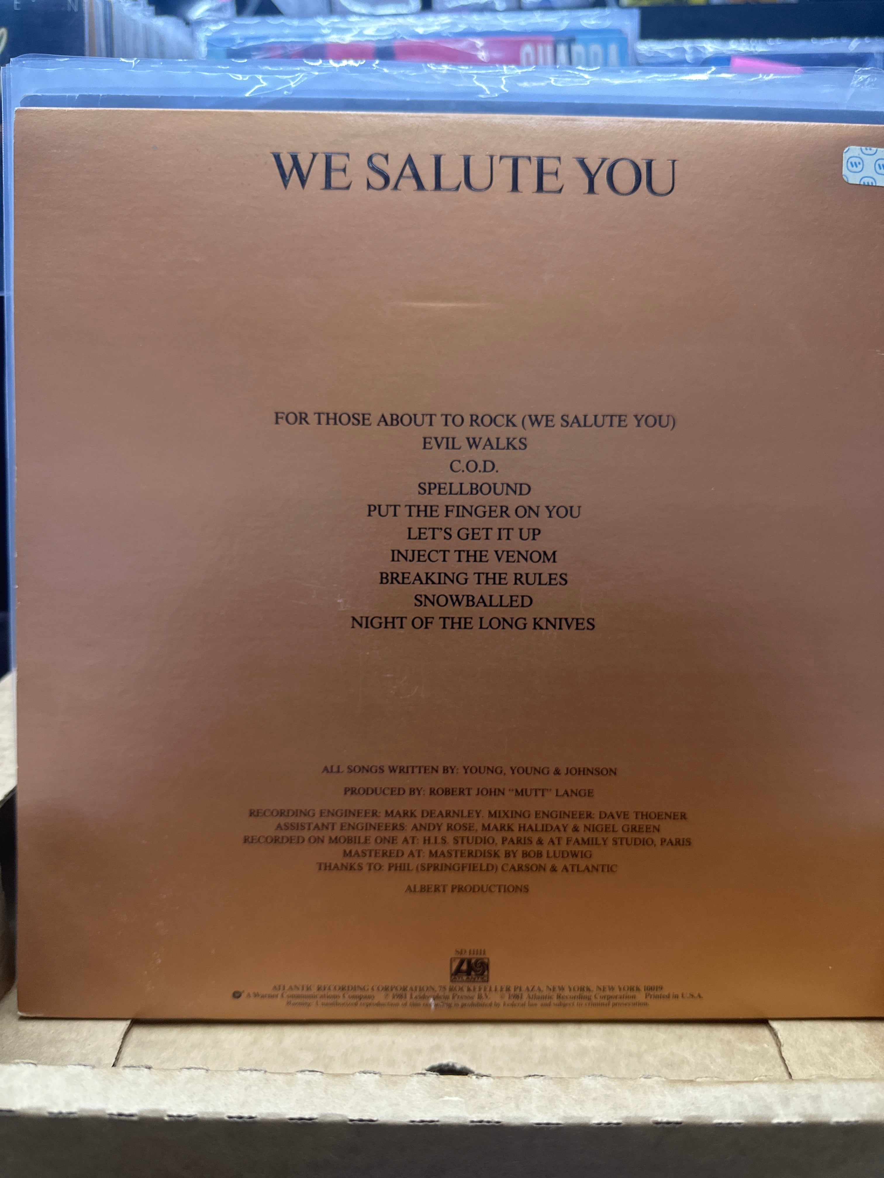 AC/DC - FOR THOSE ABOUT TO ROCK (WE SALUTE YOU)