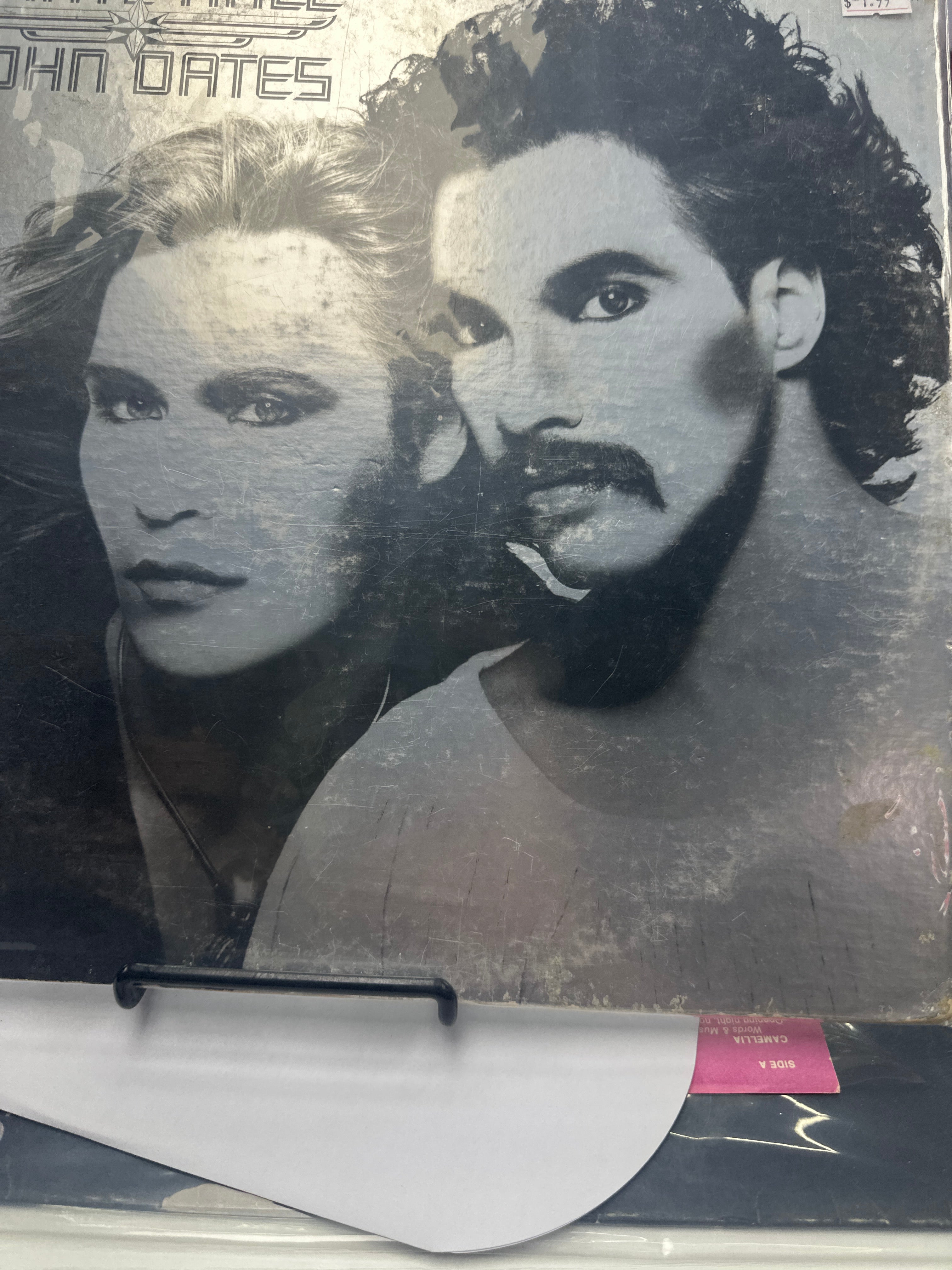 DARYL HALL & JOHN OATES - DARYL HALL & JOHN OATES